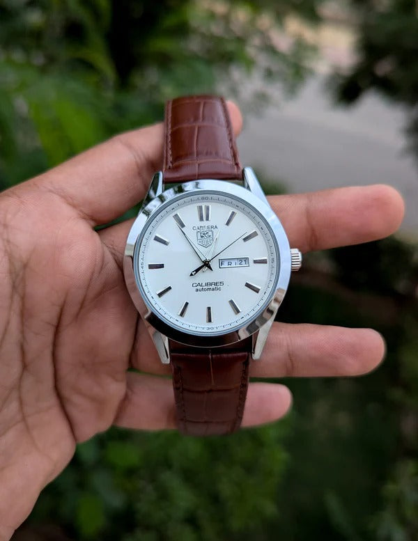 TH Calibre 5, Leather Strap Watch